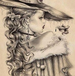 Meet your Posher, Holly